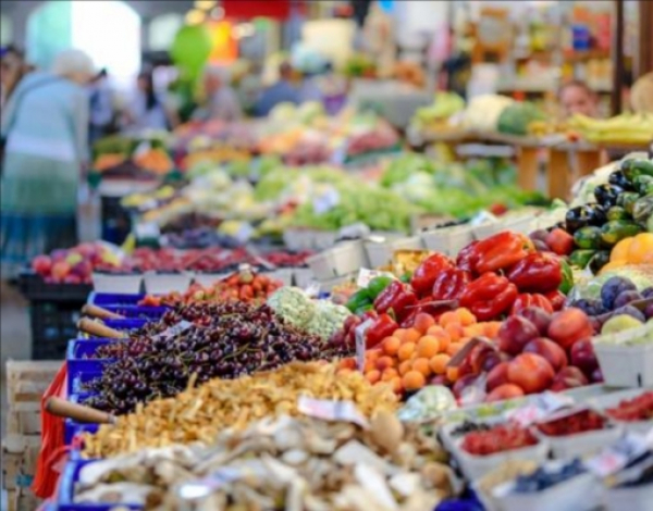 Уличная торговля у метро: конец эпохи или потеря уличной культуры?